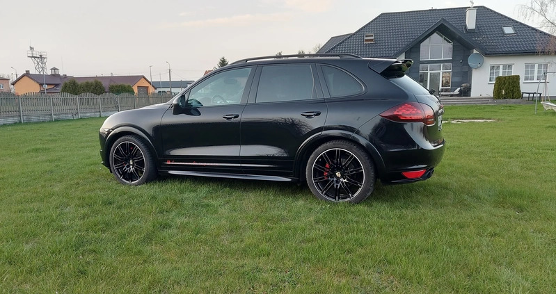 Porsche Cayenne cena 132000 przebieg: 146000, rok produkcji 2012 z Pruszków małe 529